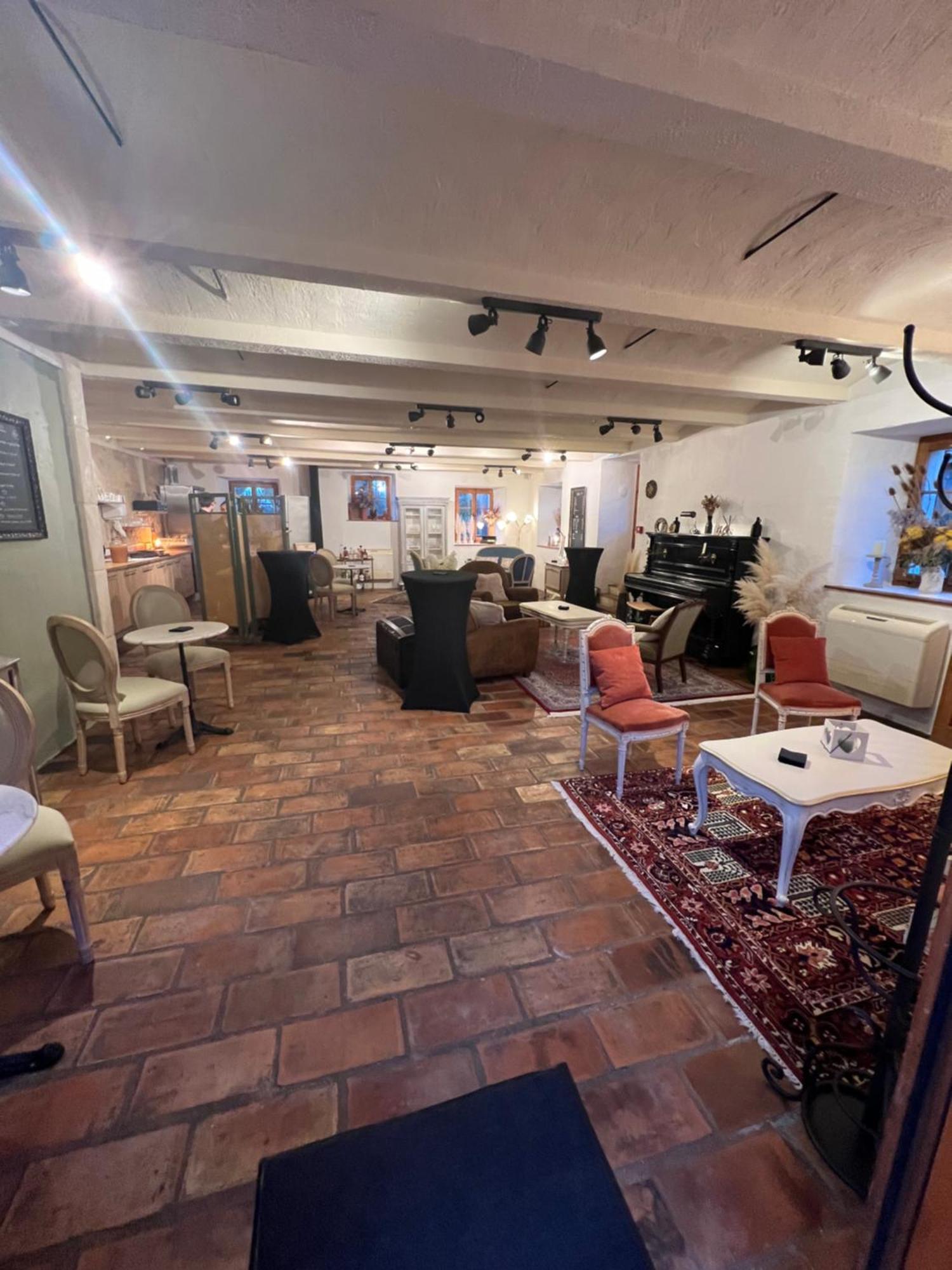 Auberge La Plaine Chabrillan Zewnętrze zdjęcie
